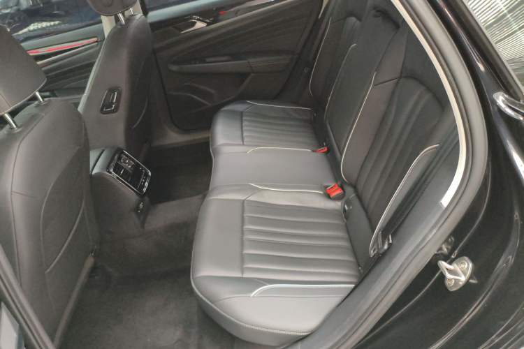 Used Volkswagen Passat 2023 330TSI Elite Edition
