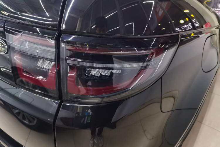 Used Land Rover Discovery Sport 2021 249 PS R-Dynamic S Performance Edition
