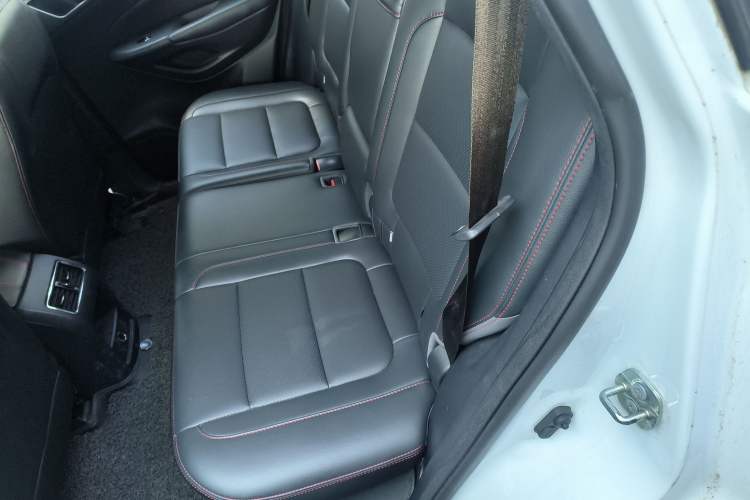 Used Changan CS75 2016 1.8T Automatic Elite Model China V Standard
