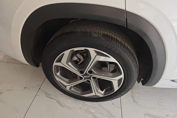 Used Geely Auto Monjaro L 2024 2.0TD High-Power Automatic Two-Wheel Drive Yunqi Version