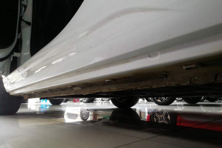 Used Roewe Clever 2021 302 km New Four-Seater Super-Efficient Version
