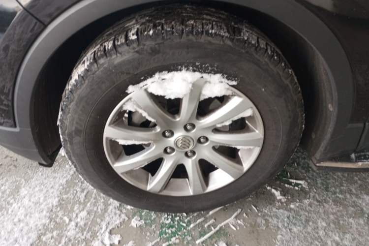 Used Buick Envision 2018 20T Two-Wheel-Drive Elite Model
