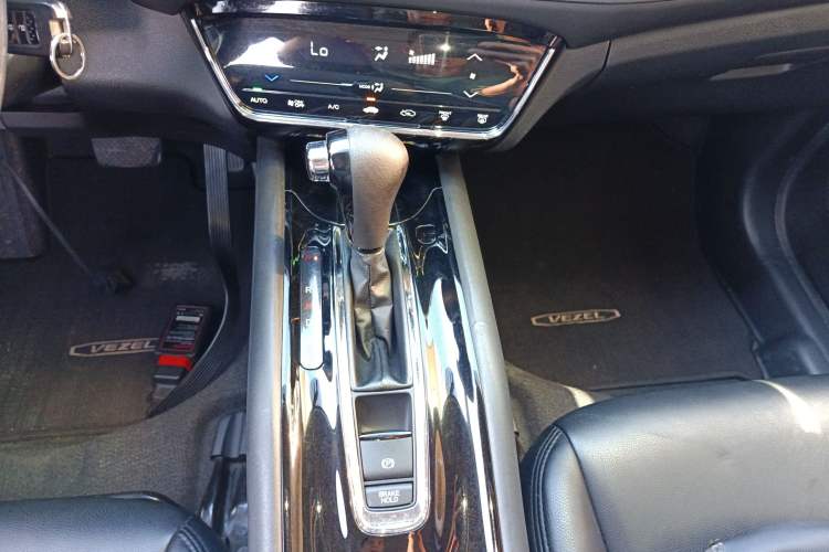 Used Honda Vezel 2019 220 TURBO CVT Elite Edition China VI
