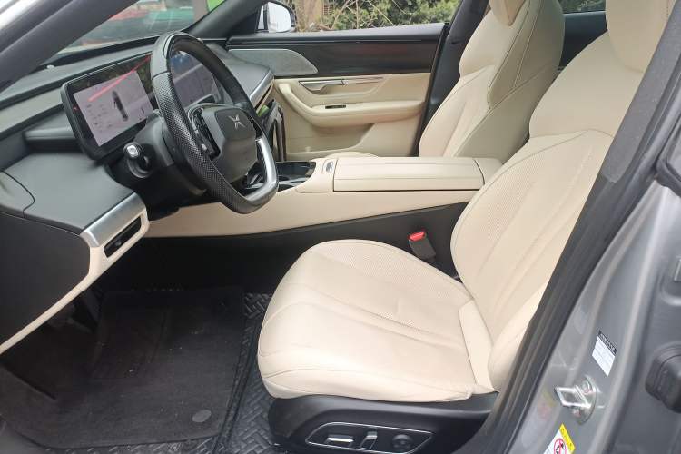 Used XPeng P7 2022 670N+