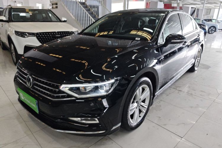 Used Volkswagen Magotan 2025 Zhongxiang Version 280TSI DSG Comfort Edition