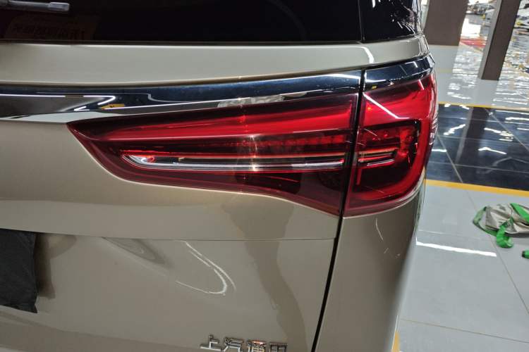 Used Buick GL8 2023 ES Lu Zun Deluxe Model
