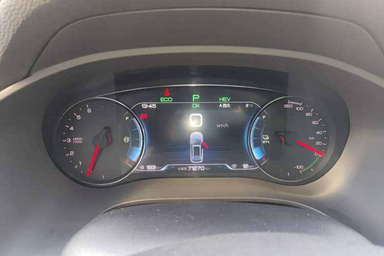 Used BYD Song New Energy 2019 Song DM 1.5TID Smart Connect Premium Model
