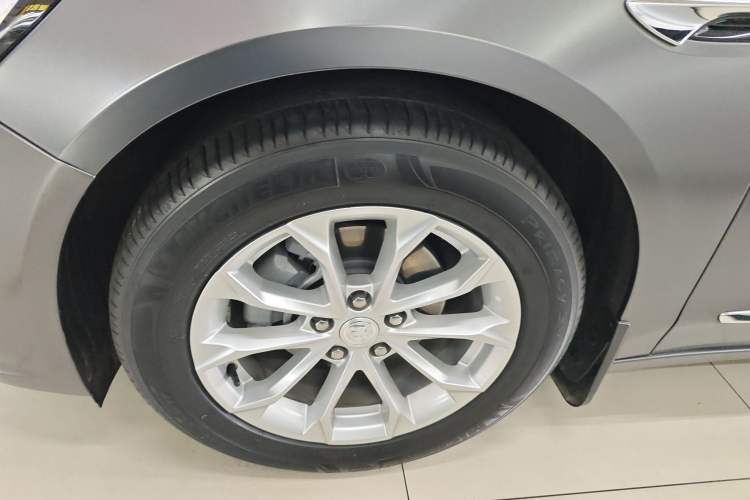 Used Buick LaCrosse 2022 552T Luxury Version
