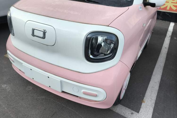 Used Bestune Pony 2024 170km Range Energizing Horse