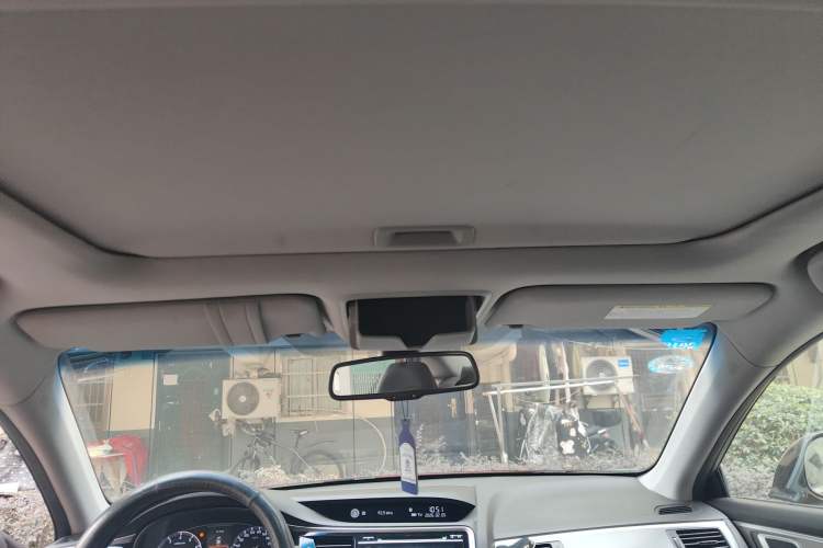 Used Honda Spirior 2015 2.0L Prestige Edition
