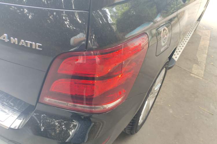 Used Mercedes-Benz GLK-Class 2015 GLK 260 4MATIC Dynamic Edition Ultimate Version
