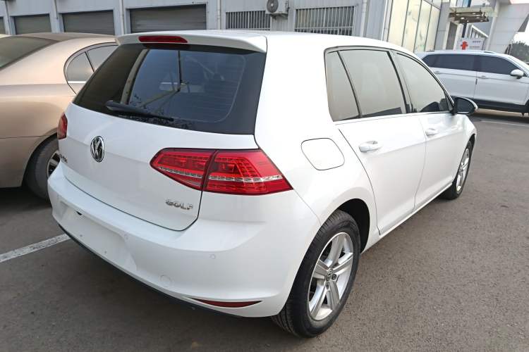 Used Volkswagen Golf 2015 1.6L Automatic Comfort Model