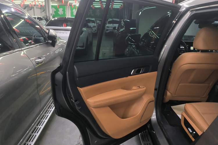 Used Li Auto ONE 2020 Extended-Range 6-Seater Version
