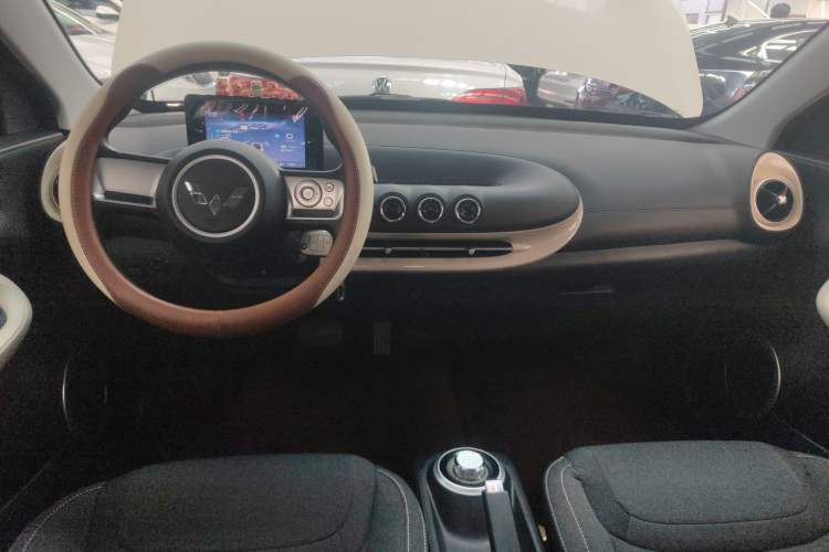 Used Wuling Bingo 2024 203km Light Edition
