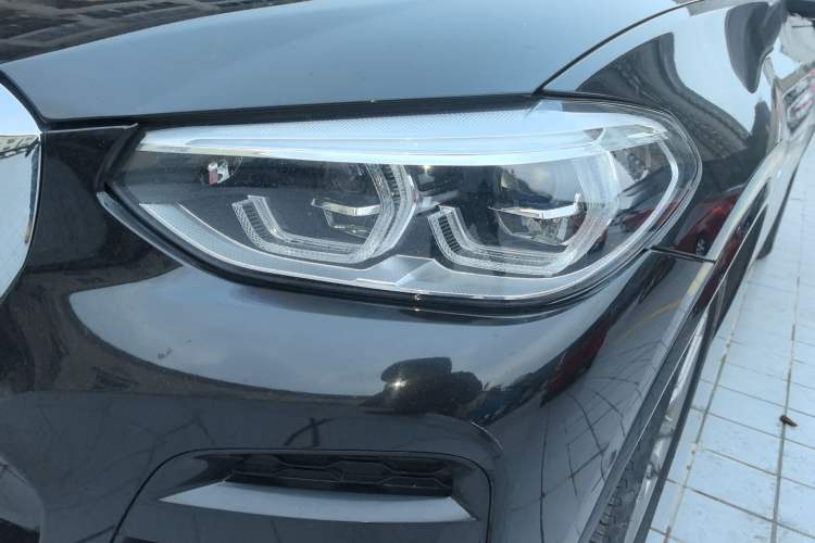 Used BMW X4 2019 xDrive25i M Sport Package
