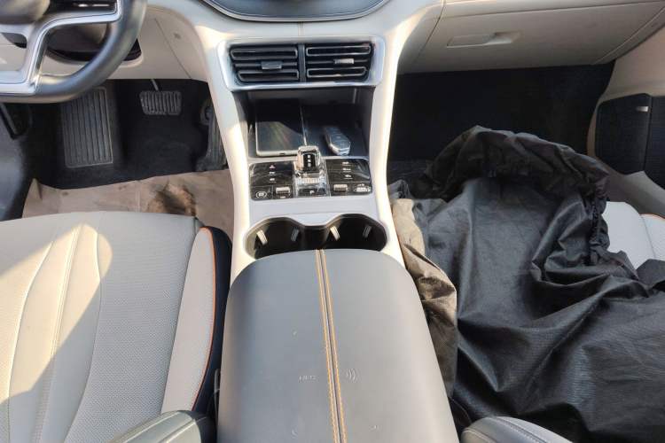 Used BYD Song PLUS New Energy 2023 Champion Edition DM-i 150KM Flagship PLUS 5G