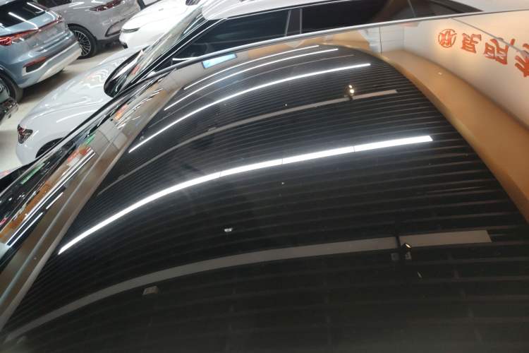 Used Mercedes-Benz EQE SUV 2023 350 4MATIC Pioneer Edition
