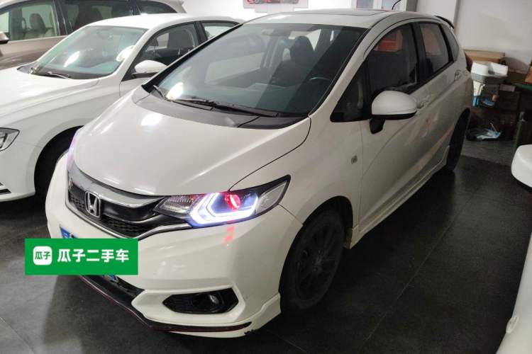 Used Honda Fit 2018 1.5L CVT Trendy Run+ Edition