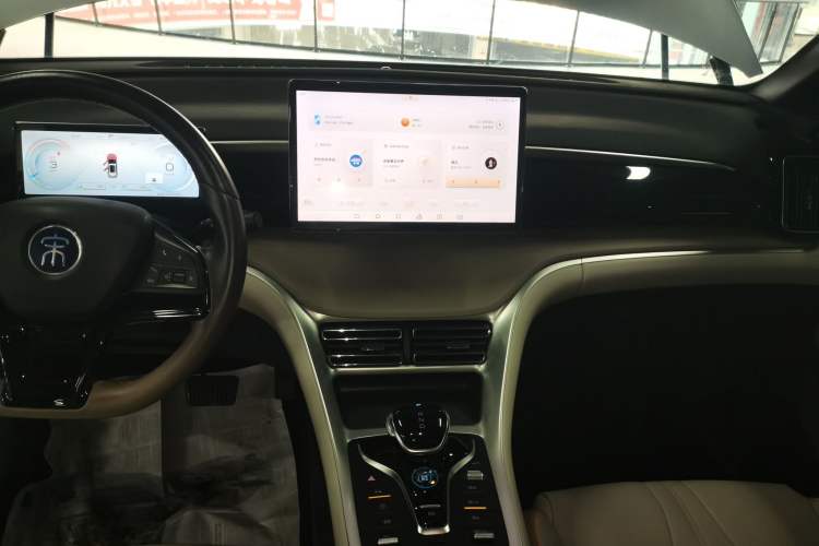 Used BYD Song Pro New Energy 2023 Champion Edition DM-i 110KM Beyond Model
