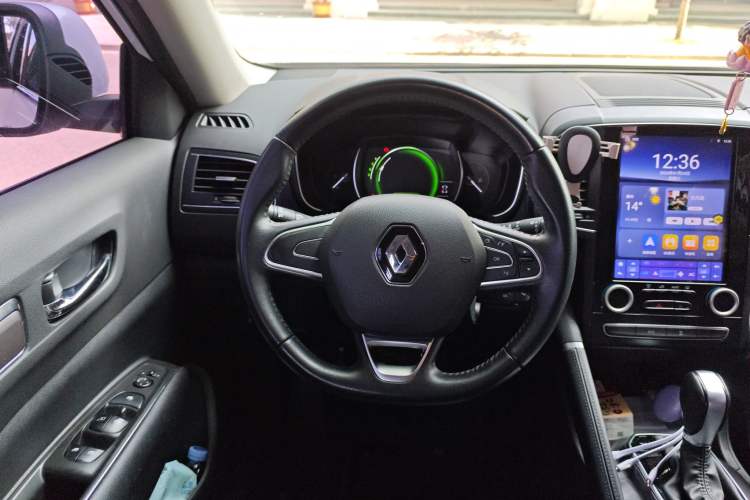 Used Renault Koleos 2018 2.0L Two-Wheel Drive Leading Edition