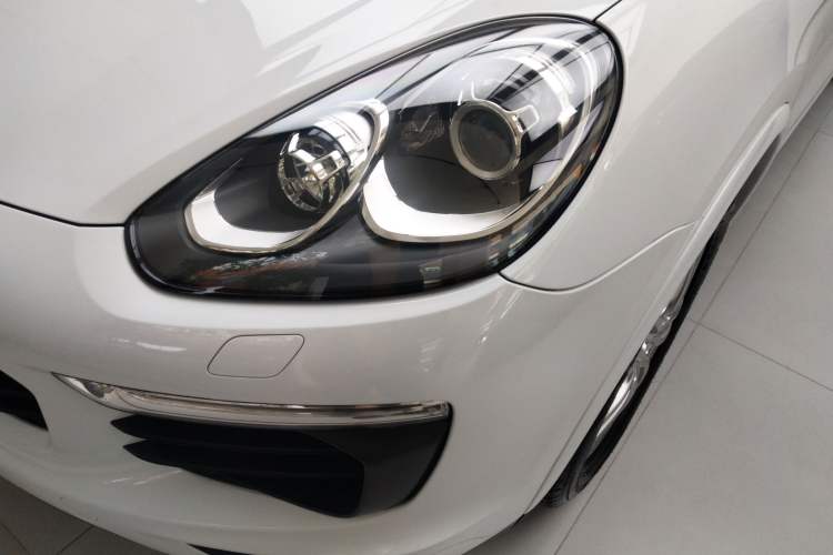 Used Porsche Cayenne 2016 Cayenne Platinum Edition 3.0T