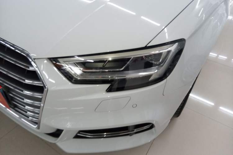 Used Audi A3 2020 Limousine 35 TFSI Fashion Edition China VI Emission Standard