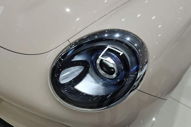 Used ORA Good Cat 2023 401 km Standard Range Premium Version Lithium Iron Phosphate