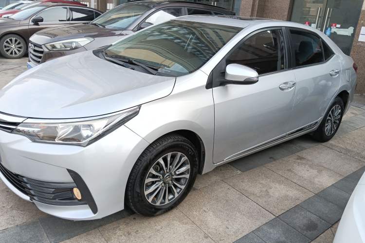 Used Toyota Corolla 2017 Revised Version 1.2T S-CVT GL-i
