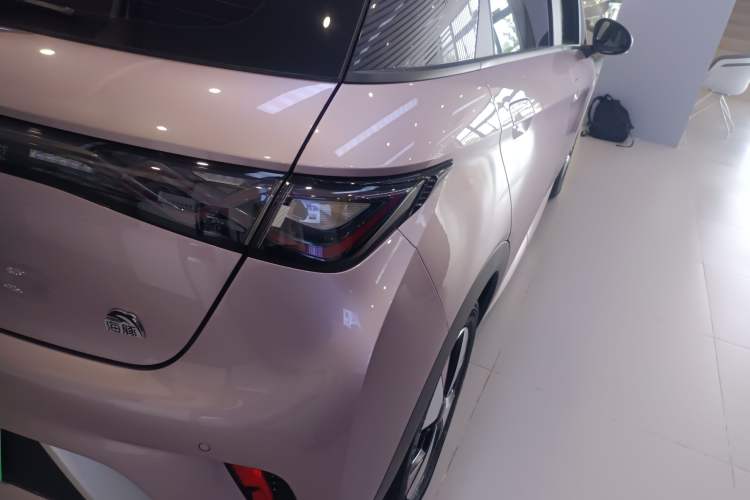 Used BYD Dolphin 2023 420 km Fashion Edition
