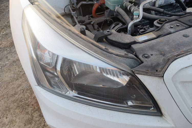 Used  300E 2017 Standard Model