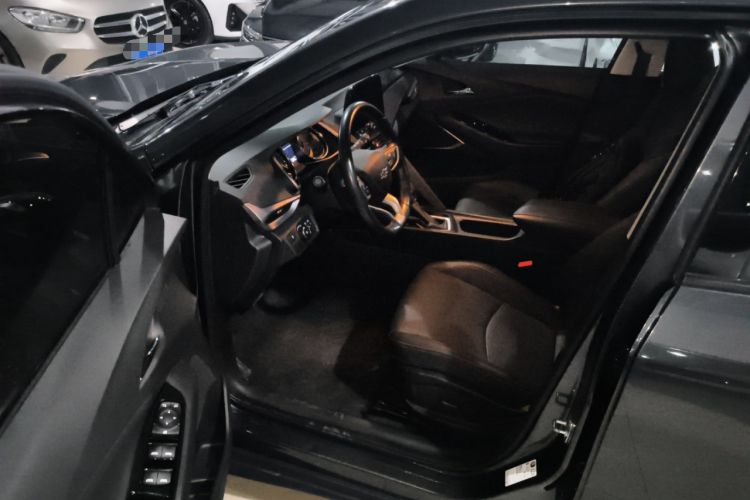 Used Chevrolet Orlando 2020 Light Hybrid Redline 530T Automatic Enjoyment Edition (5+2 Models)
