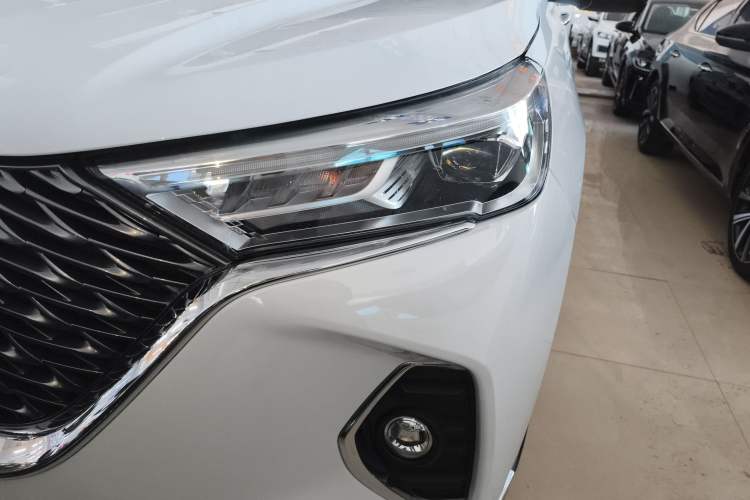 Used Haval M6 2021 PLUS 1.5T DCT Luxury Smart Connectivity Model
