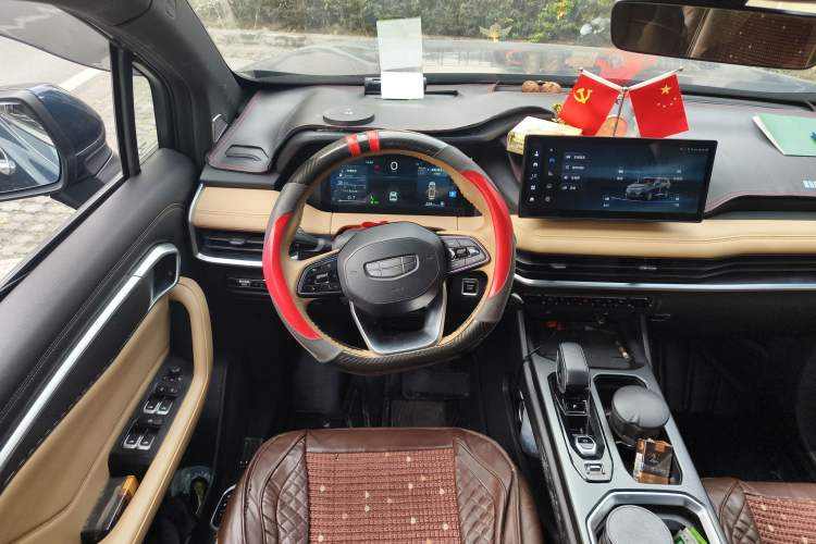 Used Geely Auto Haoyue L 2023 2.0T DCT Flagship Version