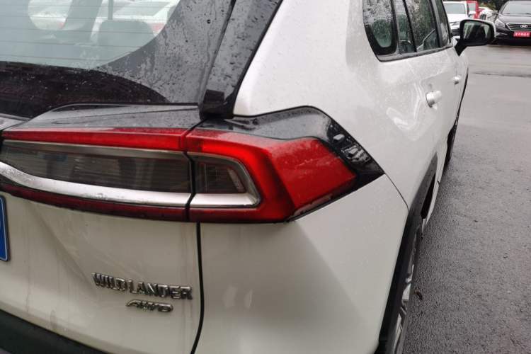 Used Toyota Wildlander 2023 2.0L CVT Four-Wheel Drive Luxury PLUS Edition
