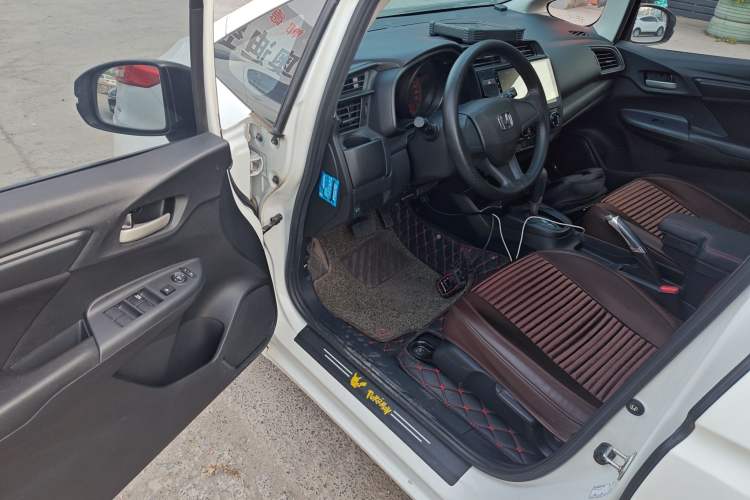 Used Honda Fit 2018 1.5L CVT Comfort Sunroof Version
