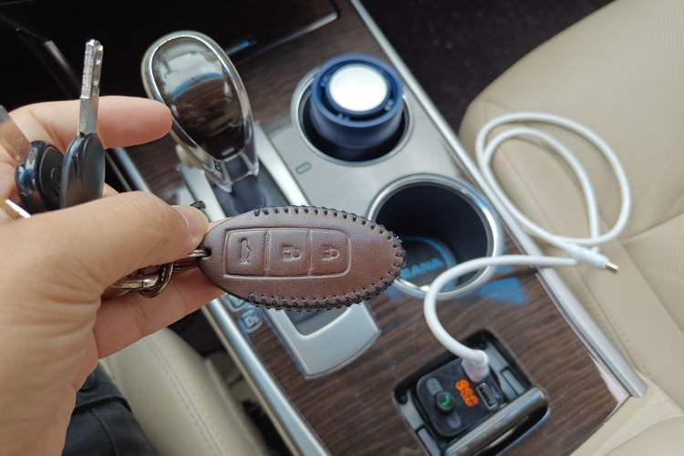 Used Nissan Teana 2015 2.0L XL-Sporty UEFA Champions League Edition
