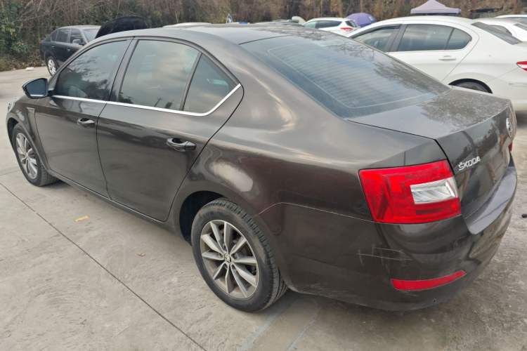 Used Skoda Octavia 2017 1.6L Manual Trend Edition