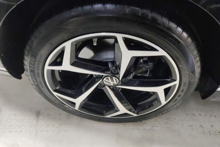 Used Volkswagen Magotan 2023 2 Million Units Commemorative Edition 330TSI DSG Luxury Version