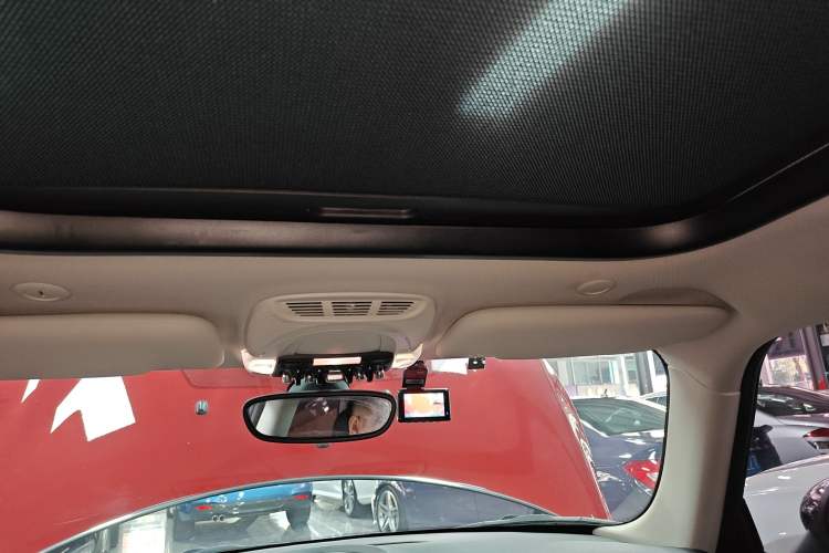 Used  MINI 2016 1.5T COOPER
