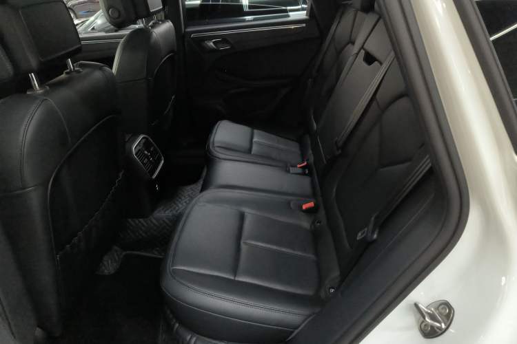 Used Porsche Macan 2024 Macan 2.0T
