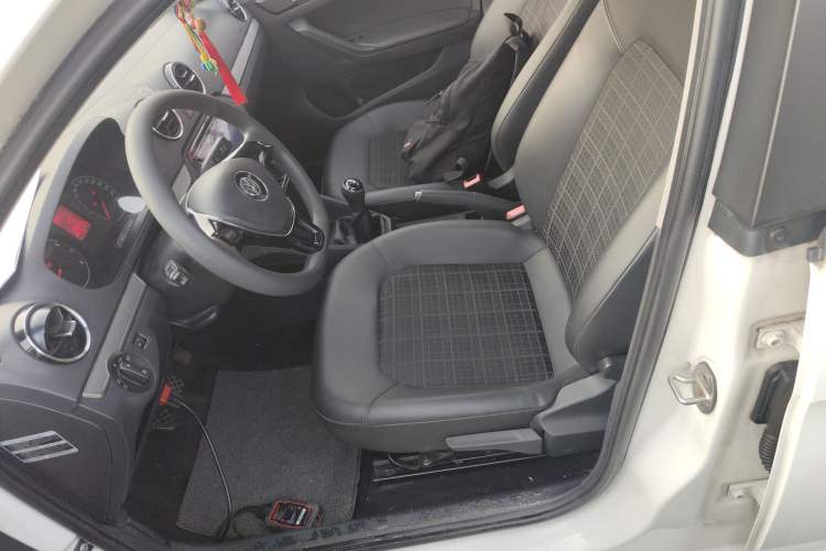 Used Volkswagen Jetta 2017 1.5L Manual Comfort Model