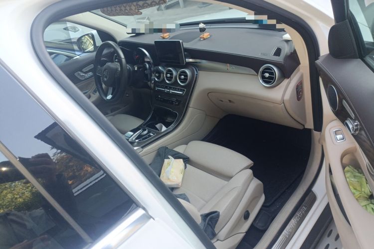 Used Mercedes-Benz GLC 2017 GLC 300 4MATIC Sport Edition
