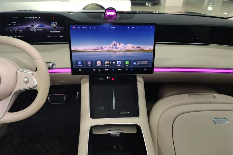 Used Hima Stelato S9 2024 All-Electric Max Rear-Drive Long-Range Version
