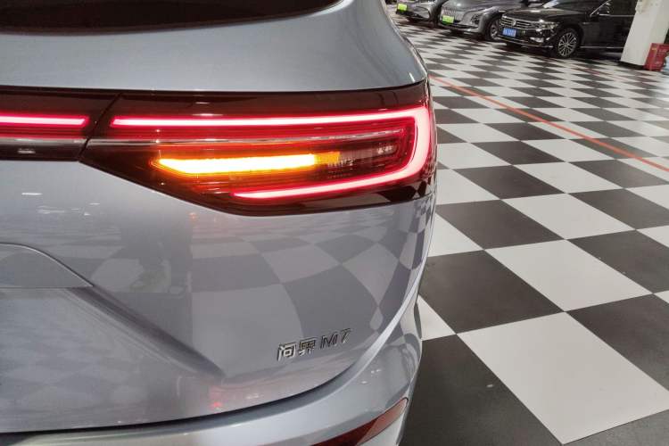 Used Hima AITO M7 2024 1.5T Intelligent Drive 4WD Ultra Version 5 Seats