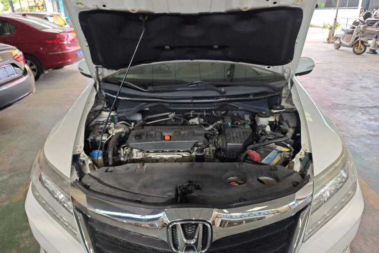 Used Honda Crider 2016 1.8L CVT Luxury Edition
