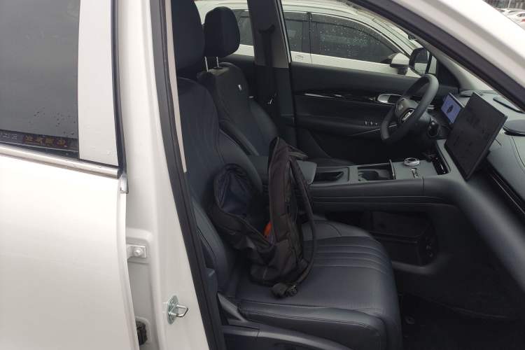 Used  E5 2024 530km Starship Edition