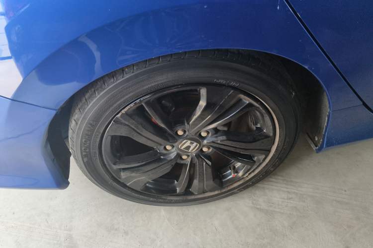 Used Honda Civic 2016 220TURBO CVT Prestige Edition
