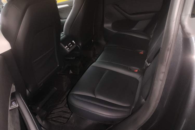 Used Tesla Model Y 2024 Rear-Wheel-Drive Version