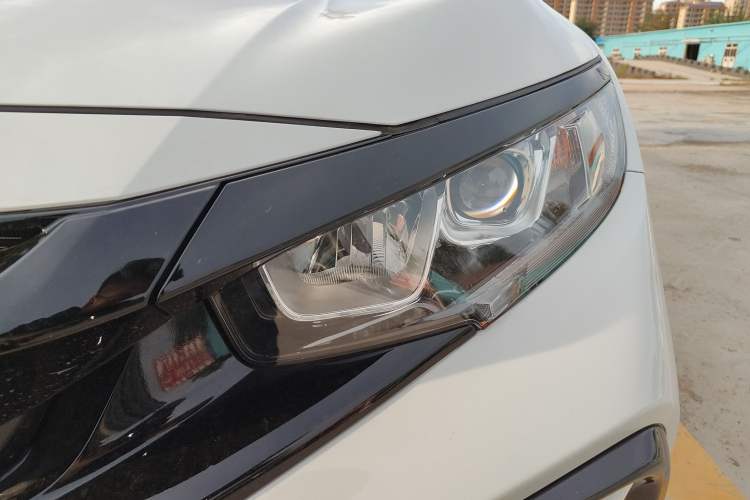 Used Honda Civic 2021 HATCHBACK 220TURBO CVT New Trendsetter
