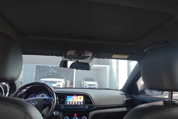 Used Hyundai Elantra 2020 1.4T Dual-Clutch Xuan Dong · Dynamic Version
